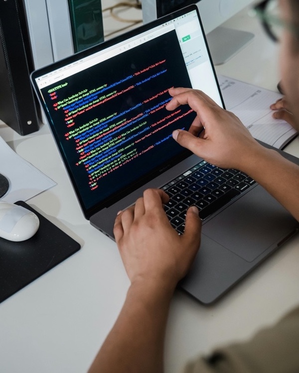 Trabaja con nosotros